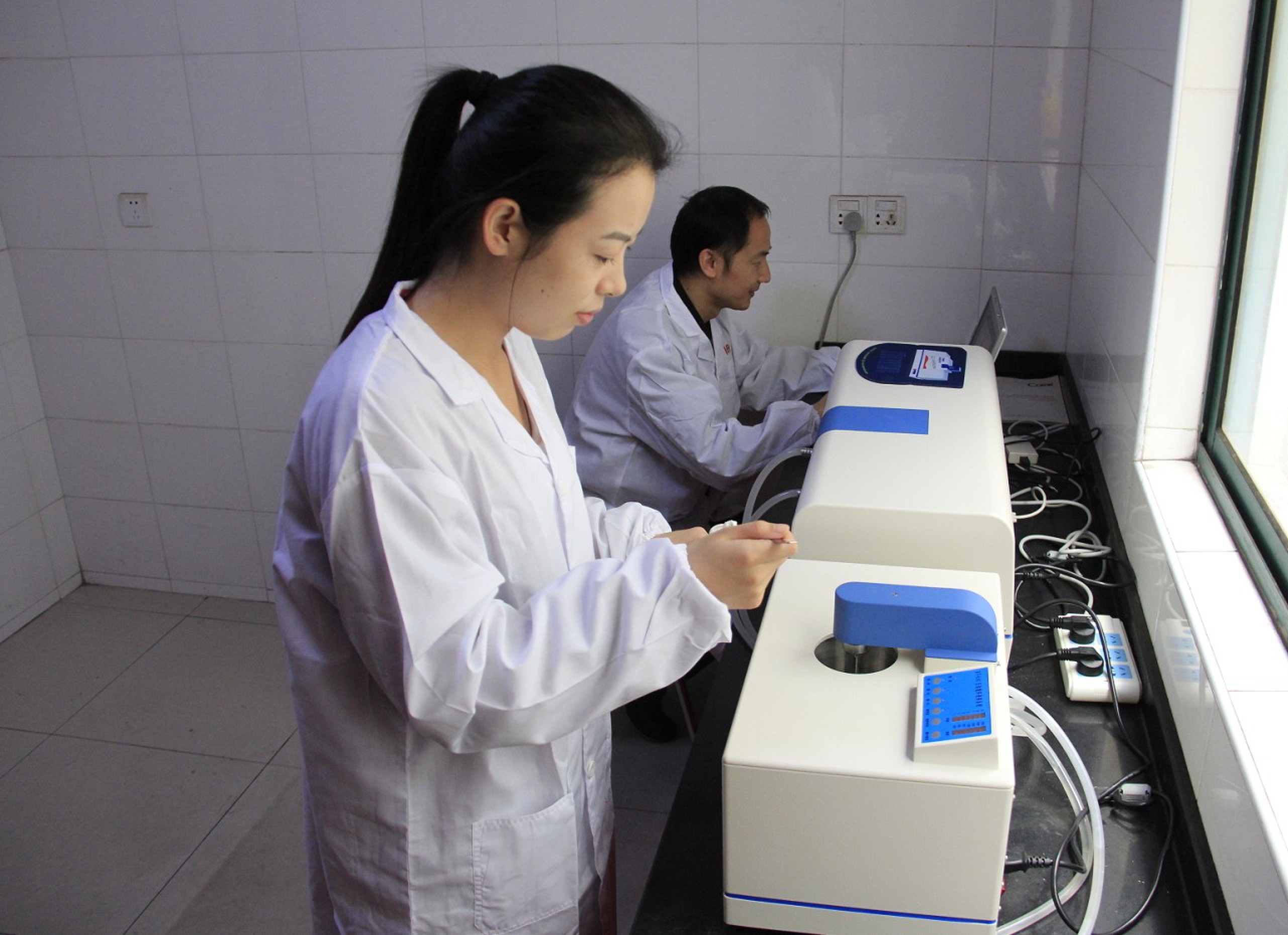 j9国际站官网入口矿粉粒度分析实验室