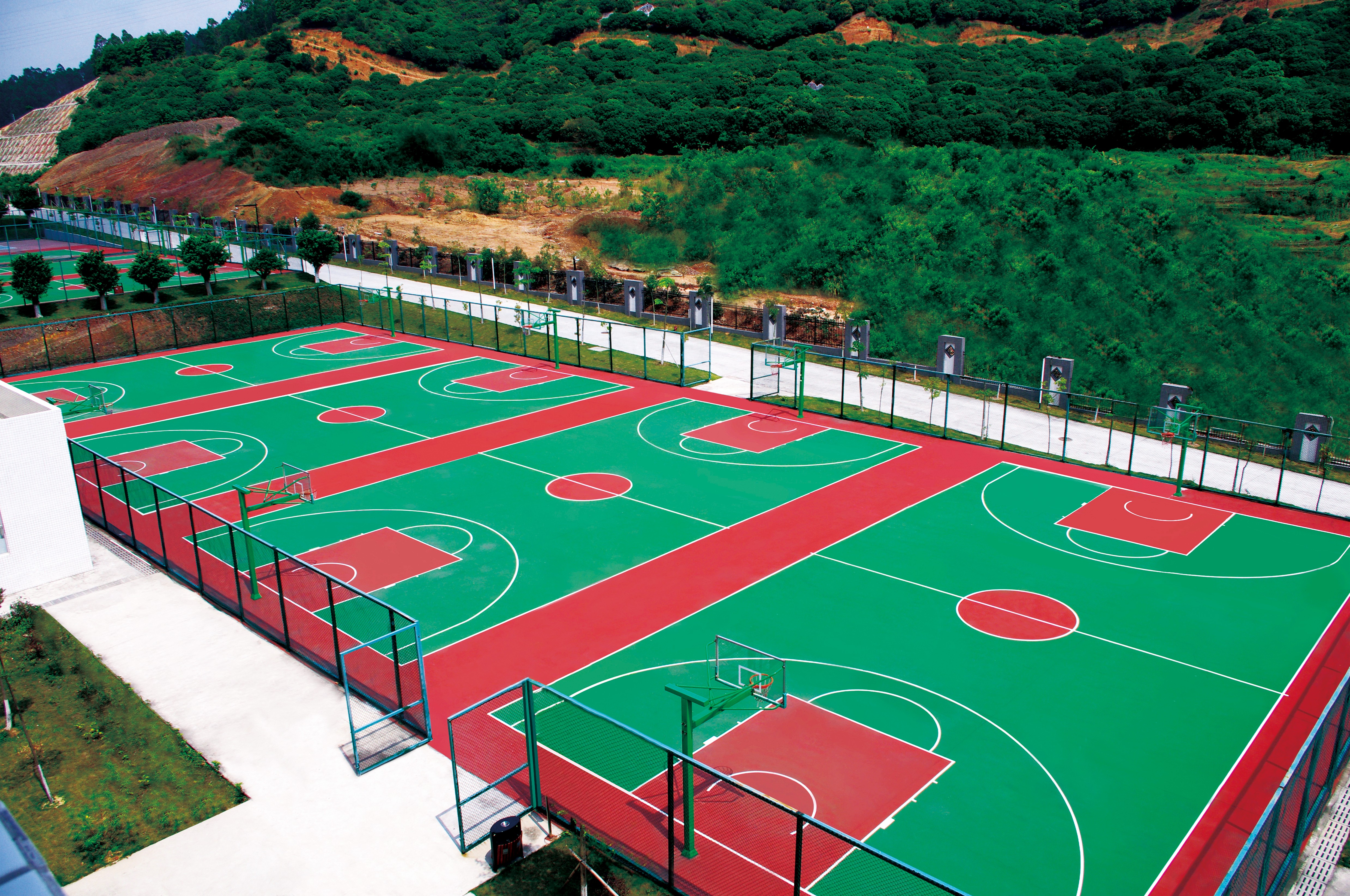 ��������ж�ɽ��